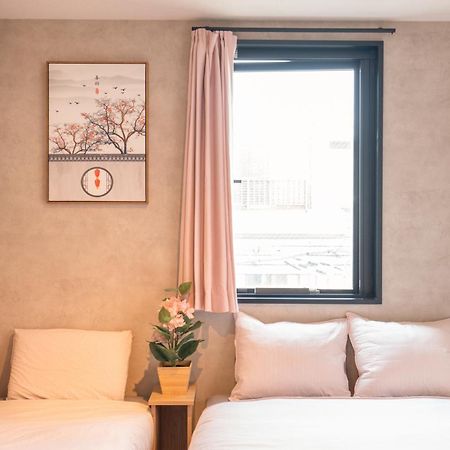 طوكيو New Designed Apart Ment Shin-Okubo Sta 3 Min Walk المظهر الخارجي الصورة